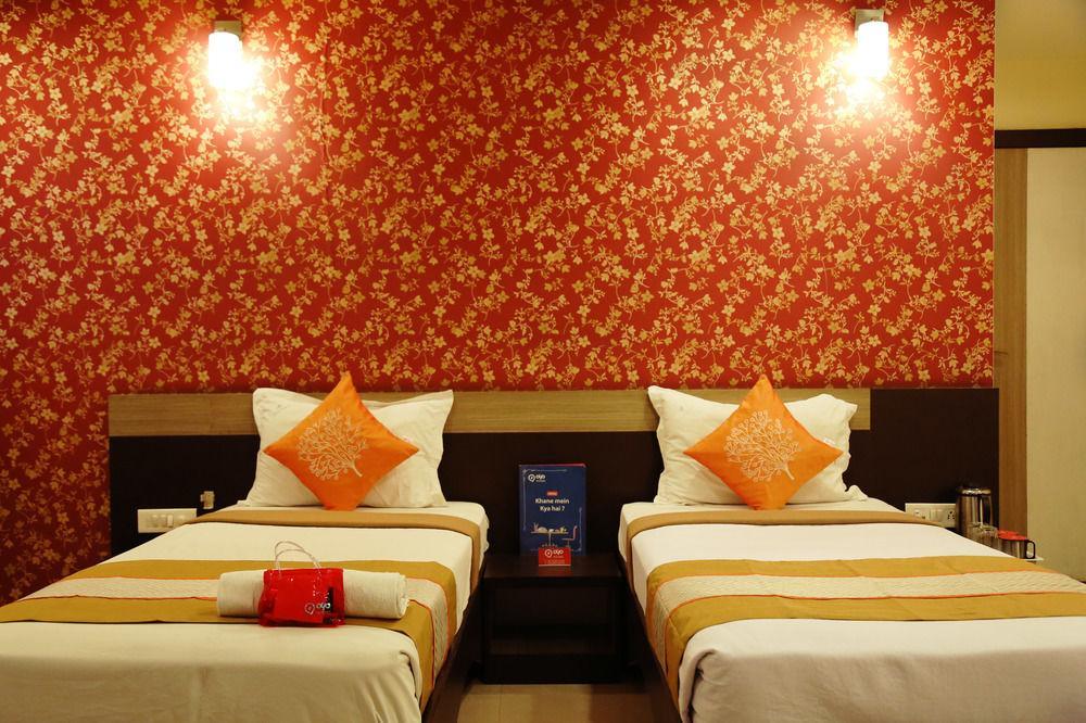 פונה Oyo Rooms Yerwada Chowk מראה חיצוני תמונה