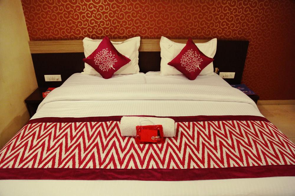 פונה Oyo Rooms Yerwada Chowk מראה חיצוני תמונה