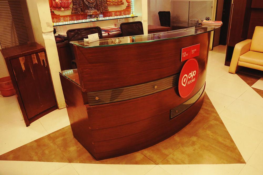 פונה Oyo Rooms Yerwada Chowk מראה חיצוני תמונה